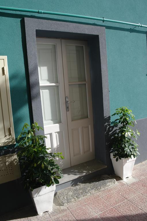 La Casa Dei Nonni Apartment Giardini Naxos Bilik gambar