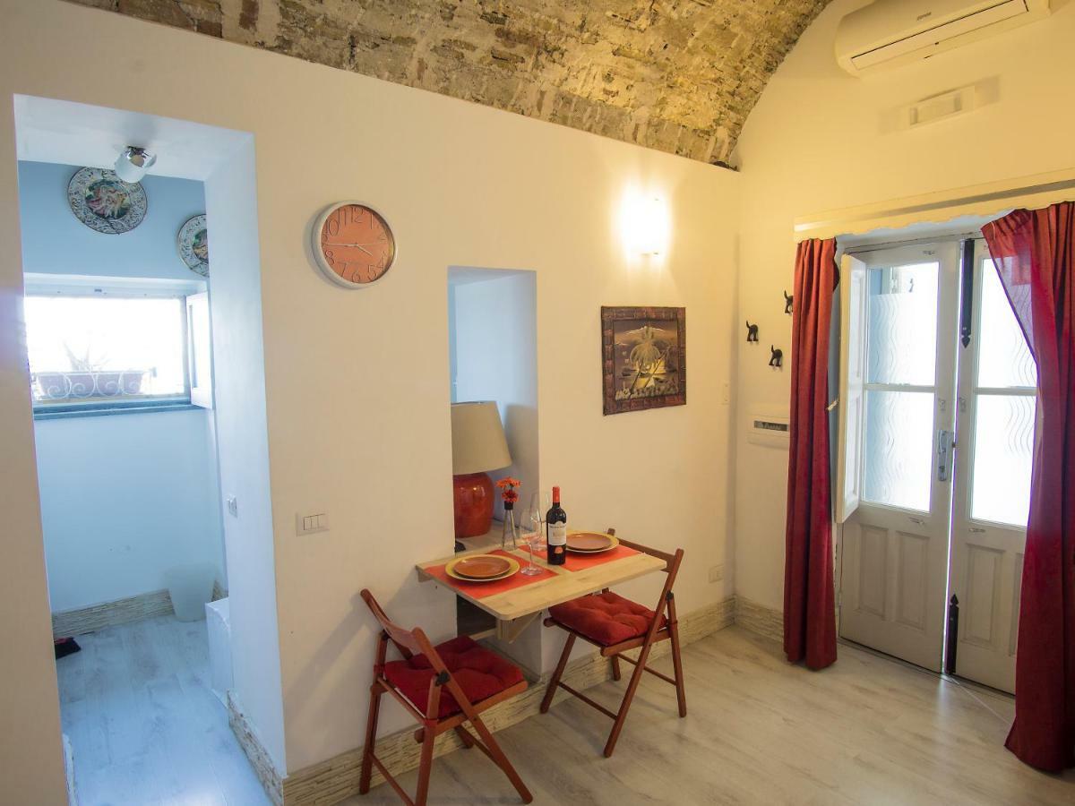 La Casa Dei Nonni Apartment Giardini Naxos Luaran gambar